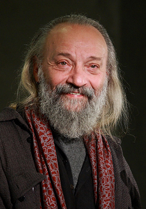 Анатолий Васильев.jpg